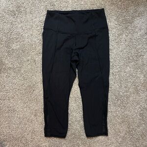 Black Athleta Capri Leggings